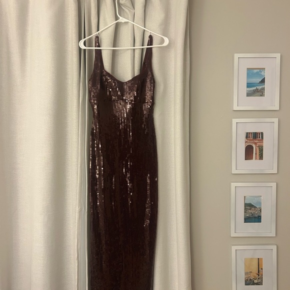 Abercrombie & Fitch Burgundy Sequin Midi Dress - Picture 5 of 6